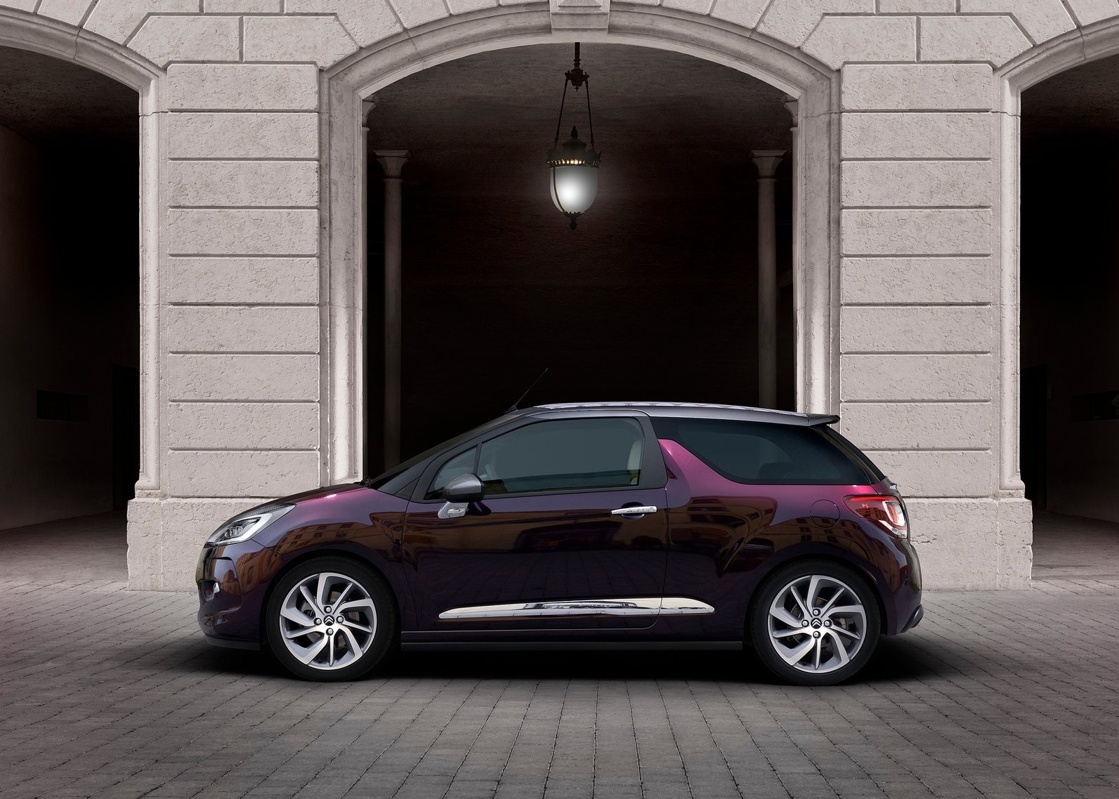 https://wcar.sets.lv/cars/Citroen/DS3 kabriolets/2beb491d35a6968cb17f2195e3bf6168.jpg